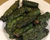 Hình bước làm 2 của món Chả bò cuộn lá lốt