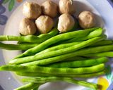 Foto langkah ke 1 dari resep Tumis Buncis Bakso #9.