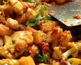 आलू गोभी फ्राई(Aloo Gobhi fry recipe in hindi) रेसिपी चरण 6 फोटो