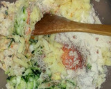 Foto del paso 1 de la receta: Mini tortitas de calabacín