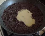 Foto del passaggio 7 della ricetta Spaghetti venere con orata, crema di belga e melanzane fritte