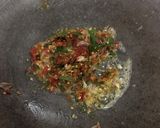 รูปขั้นตอนการทำที่ 2 ของ “ผัดกระเพราไข่เยี่ยวม้า”