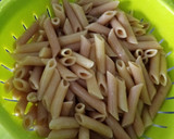 Foto del paso 1 de la receta: Pasta con salmón noruego al vodka