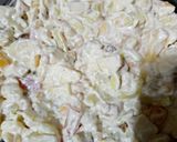 A picture of step 4 of Fruit cream salad.