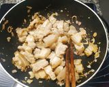 Hình bước làm 4 của món Thịt kho sả ruốc 15 phút