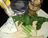 Foto del paso 1 de la receta: Pionono de queso azul