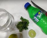 A picture of step 1 of Virgin Mojito.