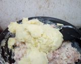 Foto langkah ke 5 dari resep Bitterballen kentang kornet.