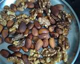 Edible Gum (gond) laddus recipe step 1 photo