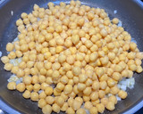 Foto del paso 2 de la receta: Garbanzos con jamón (cocina exprés)