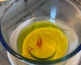 Foto langkah ke 1 dari resep Kwetiau Udang Kuah Saffron.