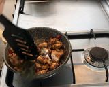 Foto langkah ke 4 dari resep Tumis Ayam Santan.