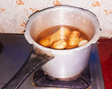 "பூரி" & "உருளைக்கிழங்கு மசாலா"...#Combo1 ரெசிபி ஸ்டேப் 4 புகைப்படம்