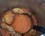 Foto del paso 9 de la receta: Arroz jollof y pollo estofado! Receta nigeriana!