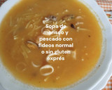 Foto del paso 12 de la receta: Sopa de marisco y pescado con fideos normal o sin gluten exprés