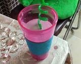 A picture of step 3 of Khajor milk shake.