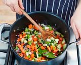 A picture of step 17 of Minestrone Soup.