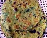 A picture of step 5 of Methi thepla.