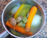 Foto del paso 7 de la receta: Garbanzos con acelgas en crema de verduras
