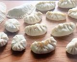 व्हेज स्टीम मोमोज (veg steam momos recipe in marathi) रेसिपी स्टेप 3 फोटो 