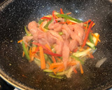 Foto del paso 6 de la receta: Tallarines con verduras y pechuga de pollo comida sana seguimos