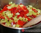 A picture of step 1 of Maria's pepper pie.