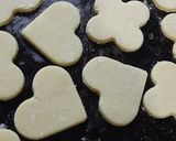 Foto del paso 4 de la receta: 🌸 Galletitas fáciles para festejar la primavera 🌸