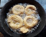 पफ पेटीस (puff patties recipe in marathi) रेसिपी स्टेप 12 फोटो 