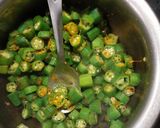 A picture of step 2 of Vendakkai Rice.