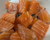 Hình bước làm 2 của món Cá Hồi Ngâm Tương Ăn Liền