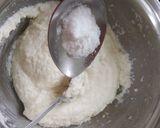 A picture of step 3 of Semolina disc roll.
