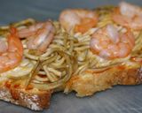Foto del paso 5 de la receta Paninis de gulas y langostinos