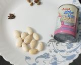 बदाम फेरनी (Badam Ferni Recipe In Marathi) रेसिपी स्टेप 3 फोटो