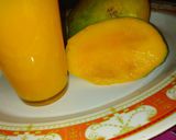 A picture of step 2 of Mango & orange slush.