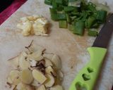 Foto langkah ke 2 dari resep Wonton soup.