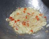Foto langkah ke 4 dari resep Udang Asam Manis Pedas.
