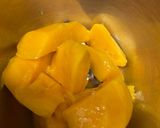 A picture of step 1 of Aamras (sweet mango pulp).