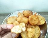 Gambar langkah 4 resipi Cekodok Eno mudah.