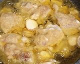 Foto langkah ke 5 dari resep Ayam goreng bawang putih.