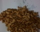 Foto langkah ke 6 dari resep Mete Goreng Bawang.