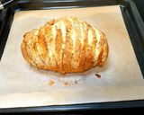 Sült zöldfűszeres túrókrémmel töltött cipó a fagyasztóból recept fázis 3 fotója