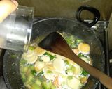 Foto langkah ke 4 dari resep Capcay Bakso Seafood.