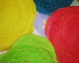 A picture of step 5 of Rainbow Crepe Cake.