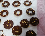 Foto del paso 7 de la receta: Galletas de avena rellenas de crema pastelera sin azúcar