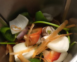 Foto del paso 1 de la receta: Concentrado de caldo de verduras casero de aprovechamiento en Thermomix