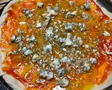 Foto del paso 3 de la receta Pizza casera de Cabrales con pesto y nueces