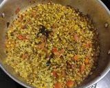 मोड आलेल्या मुंगाची उसळ (mod alelya moongachi usal recipe in marathi) रेसिपी स्टेप 3 फोटो 