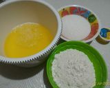 Foto langkah ke 1 dari resep Rainbow Cake (putih telur).