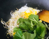 Foto langkah ke 4 dari resep Pangsit goreng ayam jamur.
