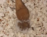 Foto del paso 4 de la receta: Pochoclos como en el cine